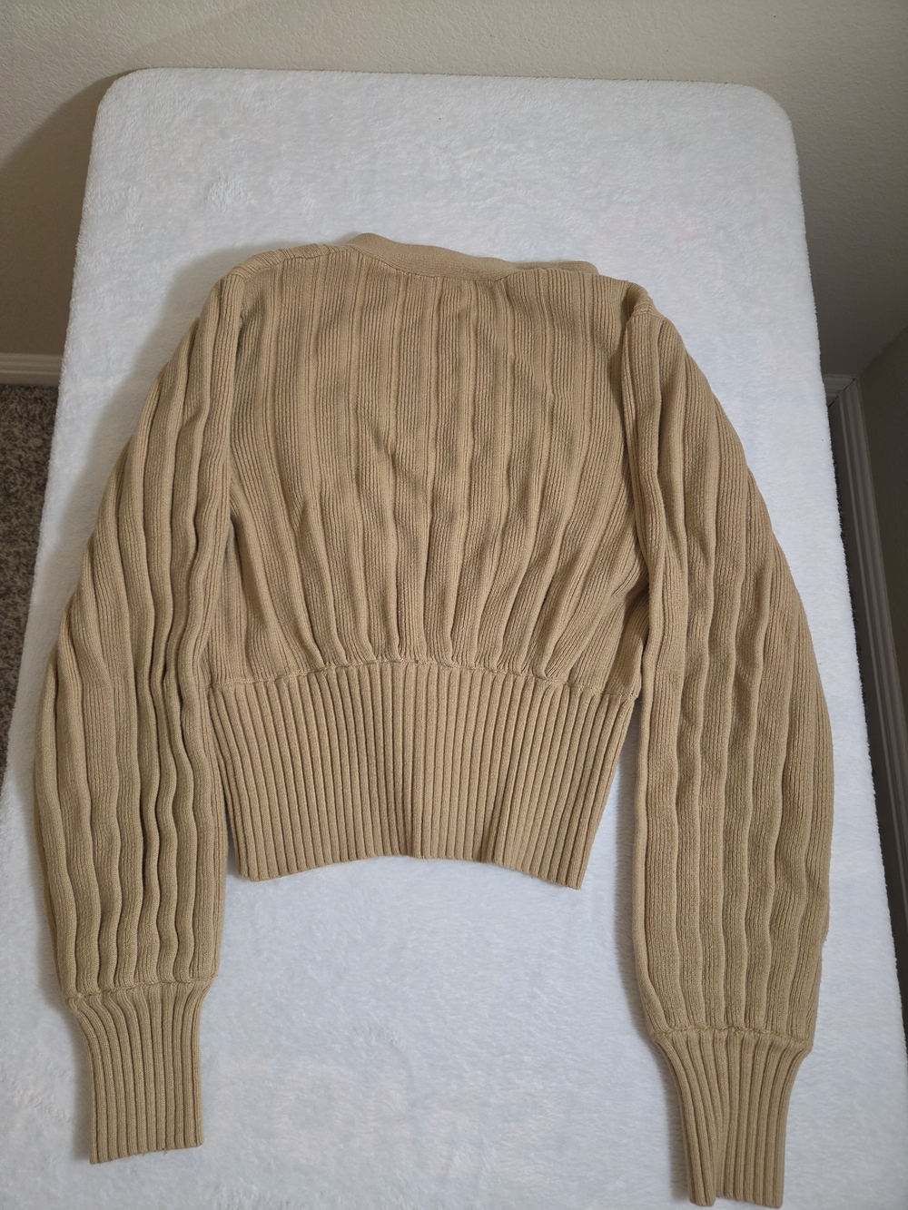 Aritzia Wilfred Plunge Front Cardigan Tan Merino Wool Blend Size L - Picture 10 of 10